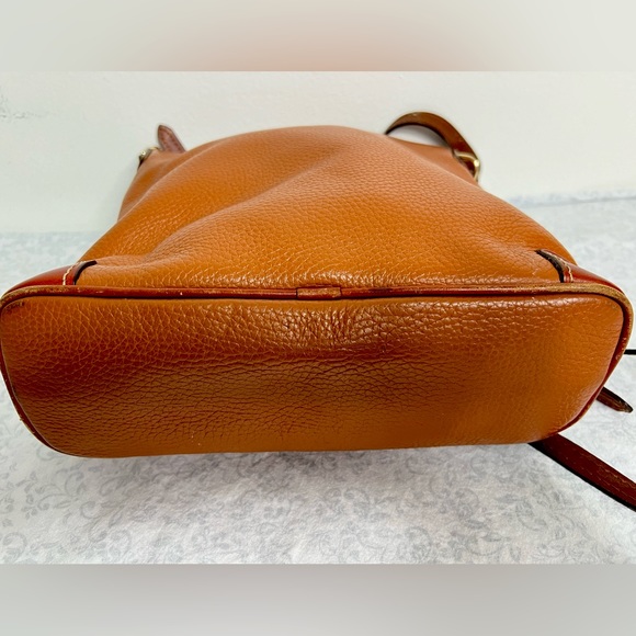 Dooney & Bourke Pebbled leather crossbody bag - Picture 11 of 13